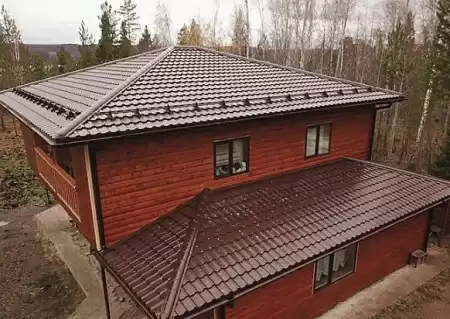 Металлочерепица Гранд Лайн / Grand Line, коллекция Kvinta uno (модульная), 0,5 Satin Zn 140, цвет RAL 3011 (красно-коричневый)