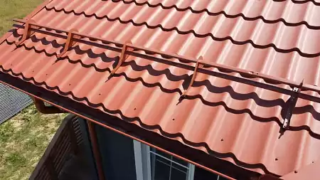 Металлочерепица Гранд Лайн / Grand Line, коллекция Kredo, 0,5 Satin Zn 140, цвет RAL 8004 (терракота)