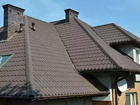 Металлочерепица Гранд Лайн / Grand Line, коллекция Kredo, 0,5 Satin Zn 140, цвет RR 32 (темно-коричневый)