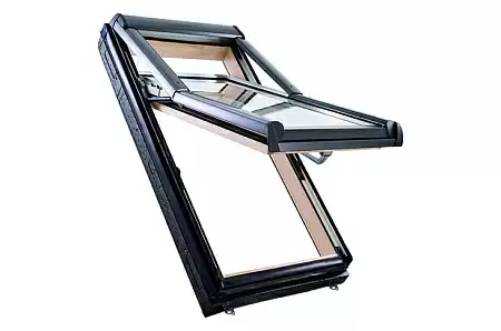 Деревянное мансардное окно Roto R75 H200, с термоблоком, 94x140 Деревянное мансардное окно Roto R75 H200, с термоблоком, 94x140