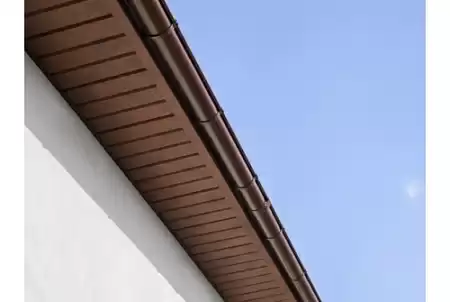 Софит металлический с полной перфорацией Grand Line / Гранд Лайн, GreenCoat Pural 0.5, цвет RR 887 шоколадно-коричневый (Ral 8017)
