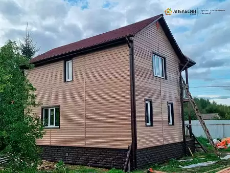 Монтаж фасада виниловым сайдингом Альта Профиль ЛЮКС, пос. Кобралово