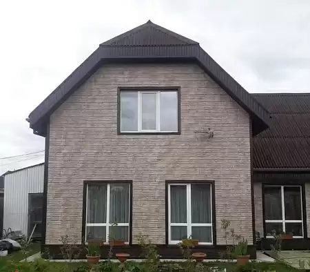 Сайдинг формованный Альта Профиль Сланцевая порода, 3100x270x1.1 мм, кремовый