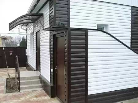 Металлический сайдинг Гранд Лайн / Grand Line профиль Корабельная доска, PE 0.45, цвет Ral 6019 (бело-зеленый)