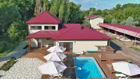 Металлочерепица Гранд Лайн / Grand Line, коллекция Classic, 0,5 Satin Zn 140, цвет RAL 3005 (красное вино)