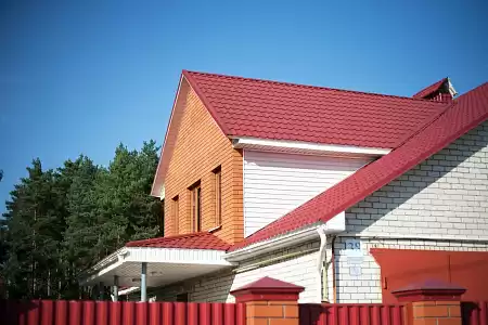 Металлочерепица Гранд Лайн / Grand Line, коллекция Kredo, 0,5 Satin Zn 140, цвет RAL 3005 (красное вино)