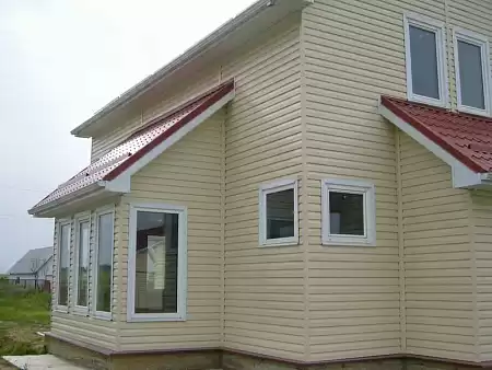 Металлический сайдинг Гранд Лайн / Grand Line профиль Корабельная доска, Satin 0.5, цвет Ral 1015 (св. слоновая кость)