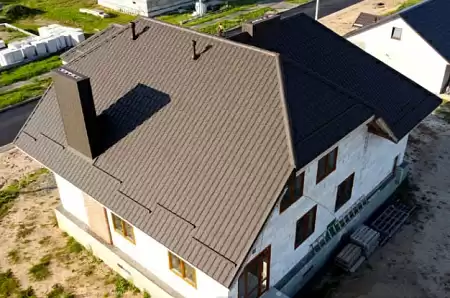 Металлочерепица Гранд Лайн / Grand Line, коллекция Kvinta Plus, 0,5 PurPro Matt Zn275, цвет RR 32 (темно-коричневый)