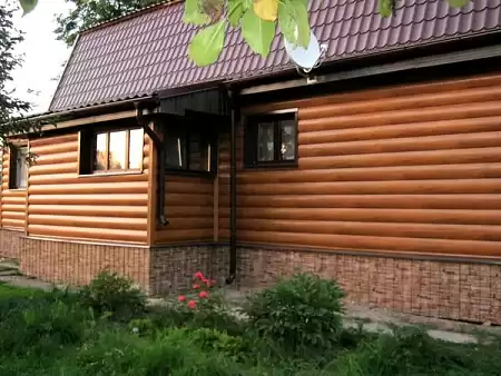 Металлический сайдинг Гранд Лайн / Grand Line профиль Блок-хаус new, Print premium 0.45, цвет Rowan (Рябина)