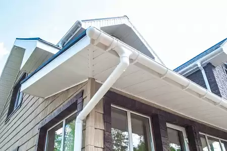 Колено 45° Docke LUX цвет пломбир (RAL 9003)