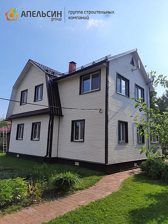 Монтаж фасада панелями Grand Line в д. Кузьмолово
