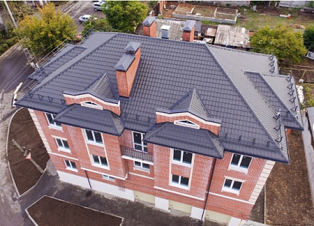 Металлочерепица Гранд Лайн / Grand Line, коллекция Kredo, 0,5 PurLite Matt Zn180, цвет RAL 7024 (мокрый асфальт)