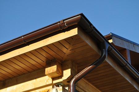 Софит с центральной перфорацией AQUASYSTEM (АКВАСИСТЕМ), Cu 0.45 мм, 2400х303 мм