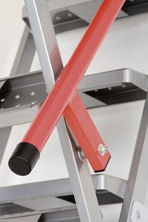 Чердачная лестница Fakro LML Lux металлическая с телескопическими ножками 70*140*305 см