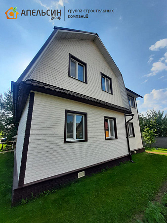 Монтаж фасада панелями Grand Line в д. Кузьмолово