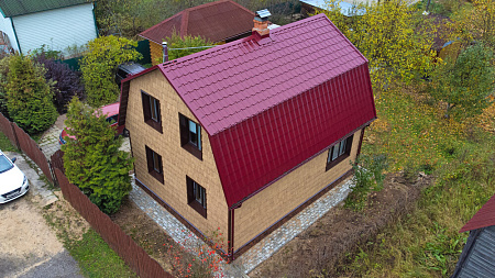 Металлочерепица Гранд Лайн / Grand Line, коллекция Kamea, 0,5 Satin Zn 140, цвет RAL 3005 (красное вино)