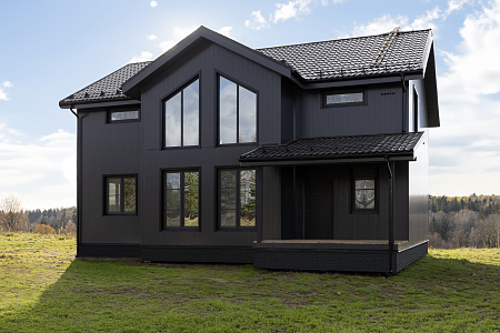 Металлочерепица Гранд Лайн / Grand Line, коллекция Классик, 0.5 Satin Zn 140, цвет RAL 9005 (черный янтарь) Металлочерепица Гранд Лайн / Grand Line, коллекция Классик, 0.5 Satin Zn 140, цвет RAL 9005 (черный янтарь)