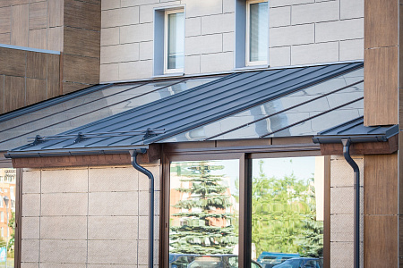 Фальц двойной стоячий Гранд Лайн / Grand Line, GreenCoat Pural Matt 0.5, цвет RR 2H3 антрацитово-серый (RAL 7016)