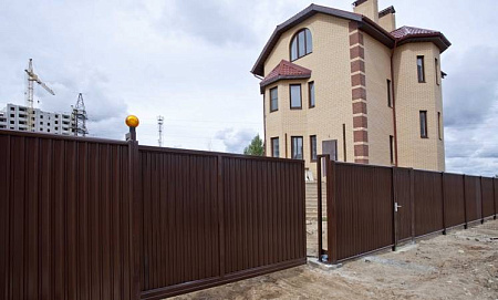 Модульное ограждение Гранд Лайн / Grand Line Estet, Pe, высота 2 м, стойка 2,5 м, цвет RAL 3005 (вишня)