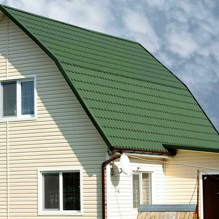 Металлочерепица Гранд Лайн / Grand Line, коллекция Kvinta plus, 0,5 Satin Zn 140, цвет RAL 6005 (зеленый мох)