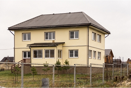 Кронштейн желоба короткий полоса 150 мм Гранд Лайн Grand Line PU, цвет Ral 9003 (белый)