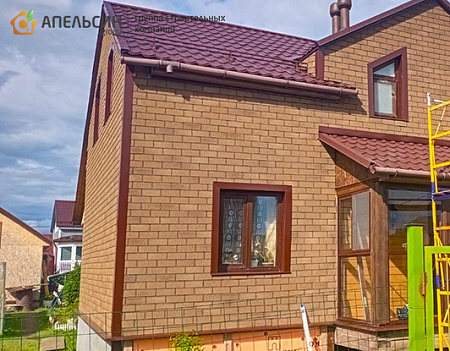 Монтаж фасада плиткой Hauberk в КП Петергофские Предместья