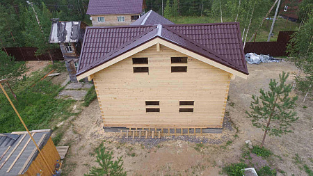 Металлочерепица Гранд Лайн / Grand Line, коллекция Kvinta plus, 0,5 Satin Zn 140, цвет RAL 3005 (красное вино)