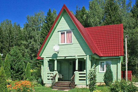 Металлочерепица Гранд Лайн / Grand Line, коллекция Classic, 0,5 Satin Zn 140, цвет RAL 3011 (красно-коричневый)