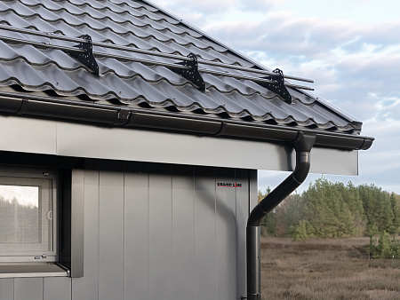 Металлочерепица Гранд Лайн / Grand Line, коллекция Классик, 0.5 Satin Zn 140, цвет RAL 9005 (черный янтарь) Металлочерепица Гранд Лайн / Grand Line, коллекция Классик, 0.5 Satin Zn 140, цвет RAL 9005 (черный янтарь)