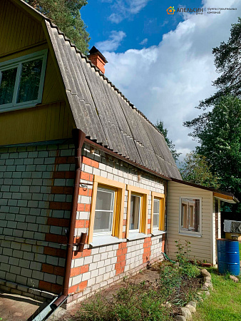 Монтаж металлочерепицы Grand Line и фасадных панелей Docke в пос. Новое Токсово
