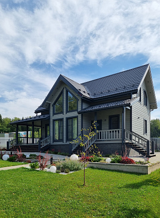 Металлочерепица Гранд Лайн / Grand Line, коллекция Классик, 0.5 Rooftop бархат Zn 180, цвет RAL 7024 (мокрый асфальт) Металлочерепица Гранд Лайн / Grand Line, коллекция Классик, 0.5 Rooftop бархат Zn 180, цвет RAL 7024 (мокрый асфальт)