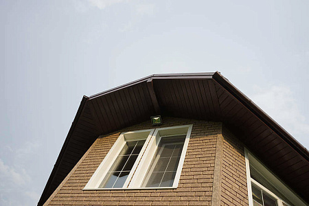 Софит сплошной Ю-Пласт 3000x300 мм, графитовый