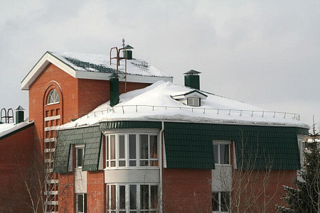 Металлочерепица Гранд Лайн / Grand Line, коллекция Classic, 0,5 Satin Zn 140, цвет RAL 6005 (зеленый мох)